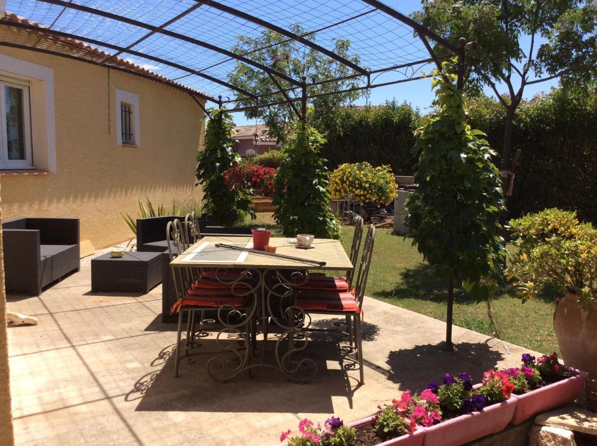 Le Claouraous Calme Bed & Breakfast Canet  Exterior photo