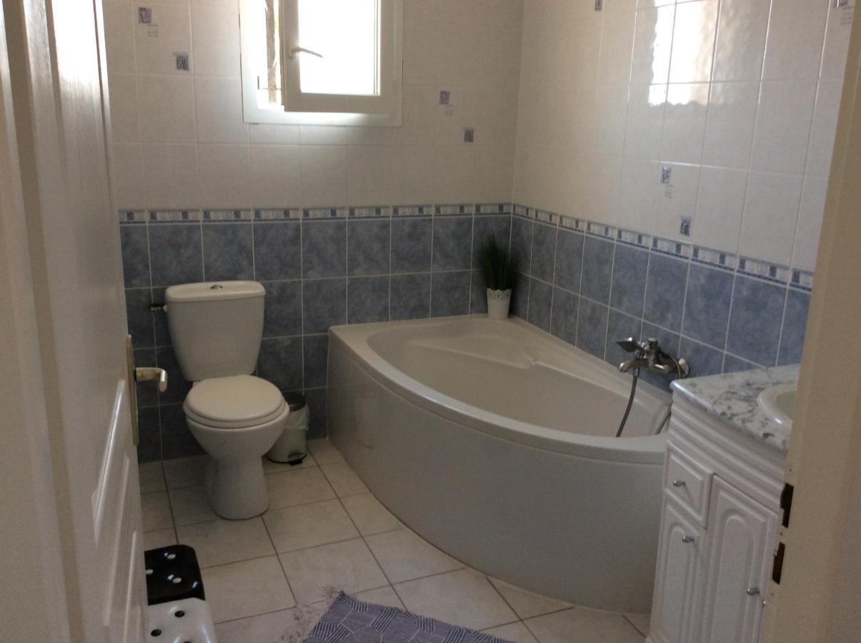 Le Claouraous Calme Bed & Breakfast Canet  Exterior photo